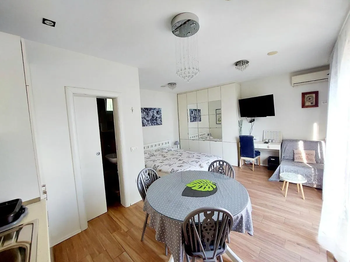 Apartment Kula Park Studio Split
