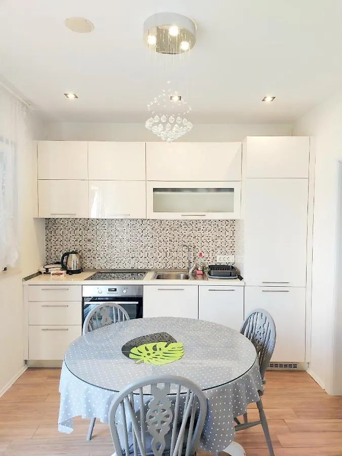 Kula Park Studio Split Apartment