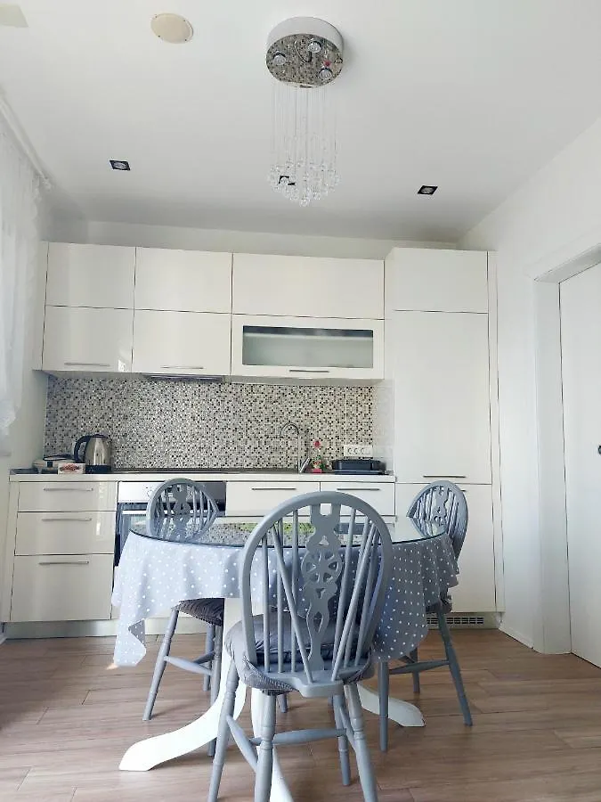 Kula Park Studio Split Apartment